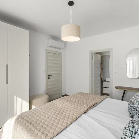 Peaceful Family Fun & Pool-villa Boni Domini Villa